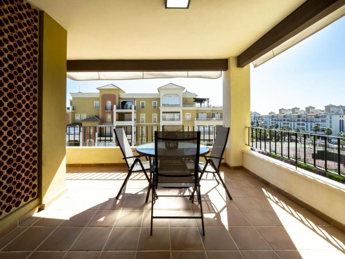 Playa Grande By H Apartment Isla del Moral Room photo