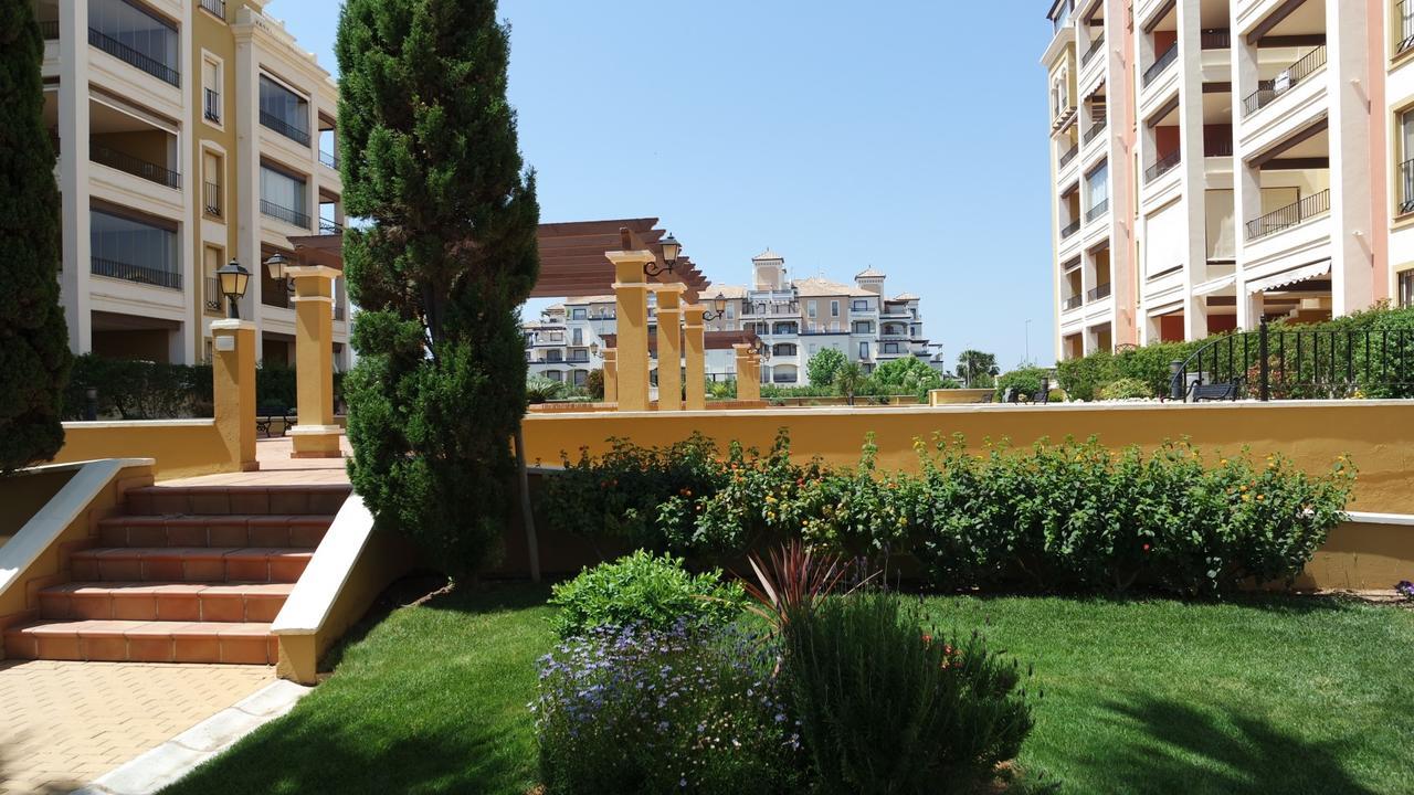 Playa Grande By H Apartment Isla del Moral Exterior photo